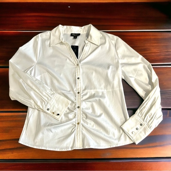 🆕THALIA & SODI - WHITE COLLAR SHIRT WITH SILVER BUTTONS! SIZE-MEDIUM - Picture 4 of 15